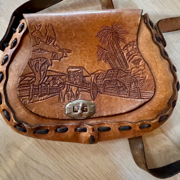 Vintage Handbags - Vintage Women’s Brown Leather Purse